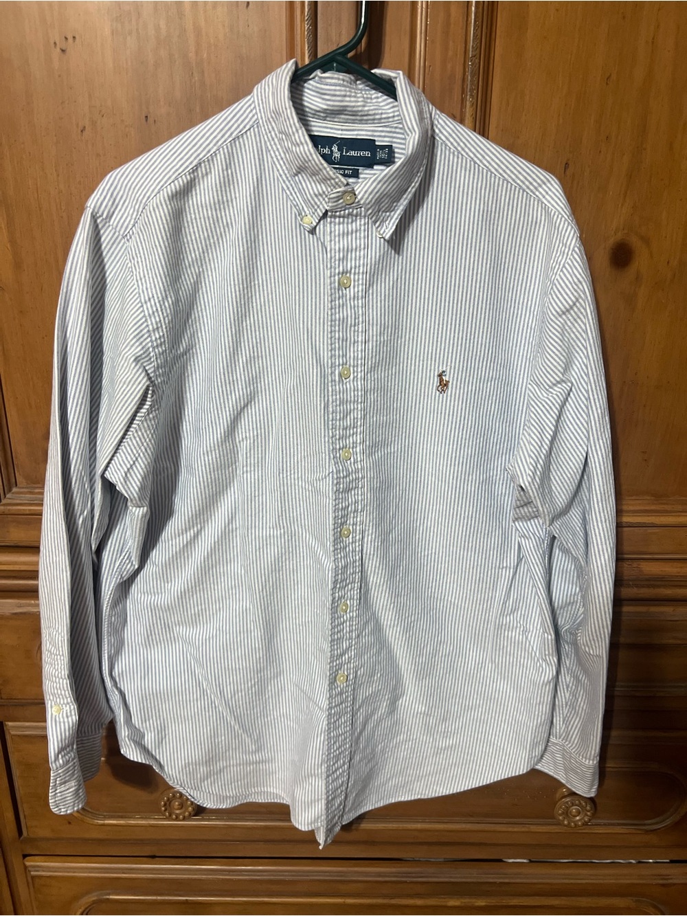 Ralph Lauren Blue and White Stripe Button-Down Shirt size 16 1/2 34/35